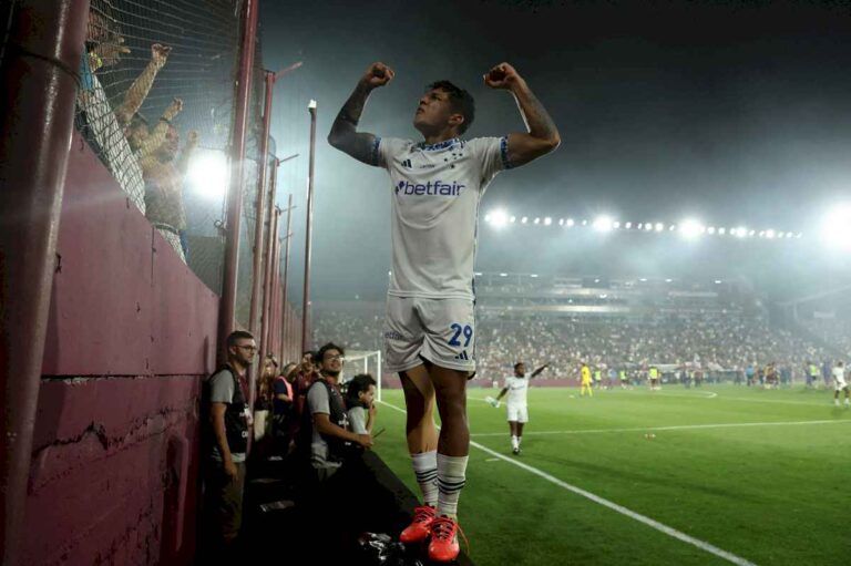 los-argentinos-del-cruzeiro,-finalista-de-la-copa-sudamericana:-el-capitan,-el-zaguero-que-se-gano-el-lugar-y-las-opciones-en-el-banco