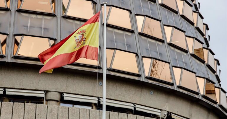 La ley de PP y Vox que derogó la ley de Memoria Democrática del PSOE en Aragón recobra su vigencia