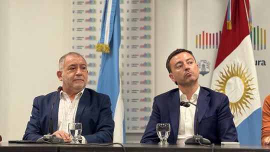 Córdoba en off: si no hay frente con Milei Juez deja pasar las elecciones 2025?