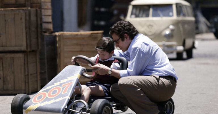 En medio del boom de Franco Colapinto, el streaming se pobló de series sobre el automovilismo, con «Senna» a la cabeza