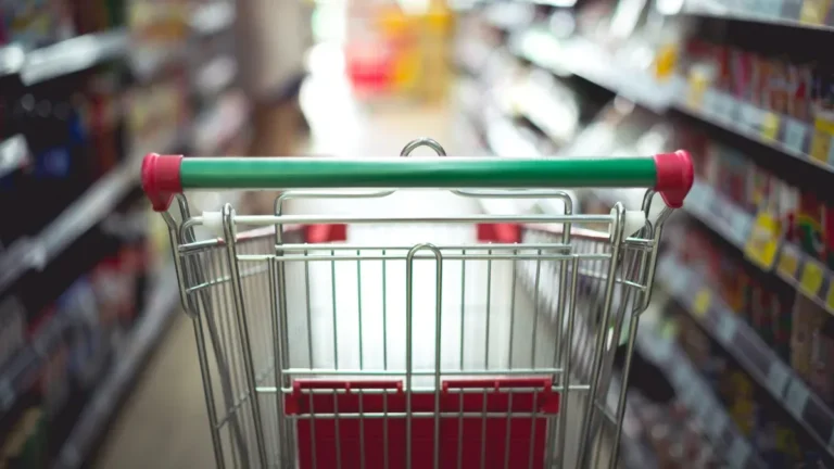 Compras con ahorro: este supermercado ofrece increíbles beneficios para todos los miércoles de diciembre 2024