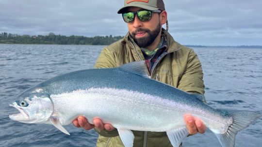 Lago Llanquihue: un destino de pesca excepcional en Chile