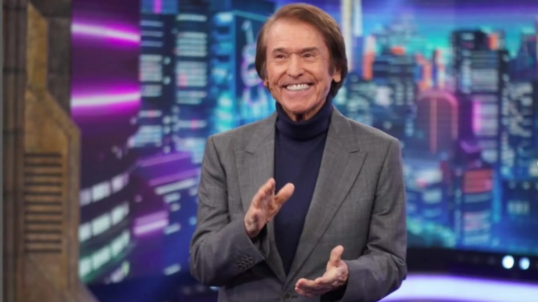 El cantante Raphael sufrió un ACV y fue internado de urgencia