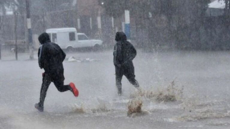 Mapa en vivo de las lluvias de este viernes en Buenos Aires: a qué horas se esperan tormentas
