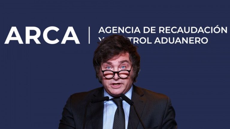 Javier Milei reduce un 80% los sueldos jerárquicosen ARCA y anticipa despidos de trabajadores