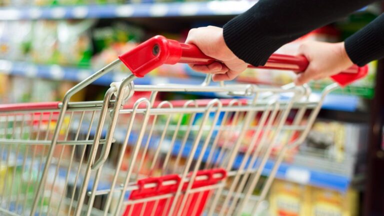 Comprá con ahorro: este supermercado tiene un 25% de descuento pagando con un banco en enero 2025