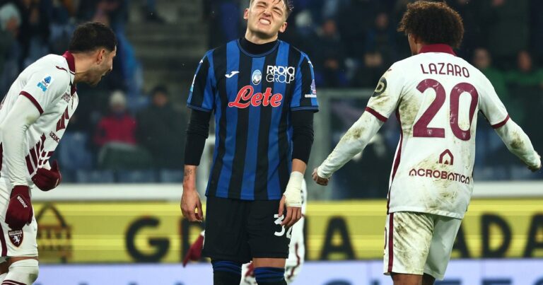 Video: Mateo Retegui erró un penal en el empate de Atalanta