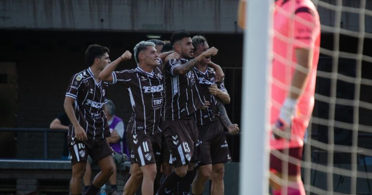 Platense derrotó a Instituto en el cierre de la cuarta fecha del Grupo B del Apertura