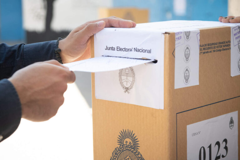 La Cámara Nacional Electoral confirmó el cronograma para las elecciones de octubre