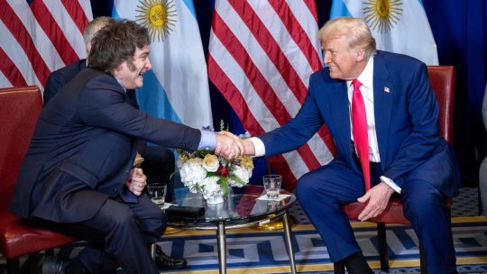 El Presidente logró oxígeno de su vínculo con Trump