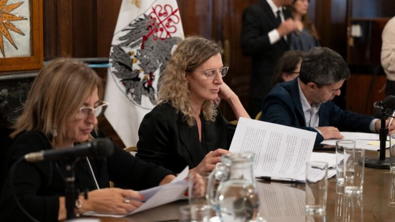 Jorge Macri impulsa en la Legislatura baja de impuestos y suma apoyos opositores