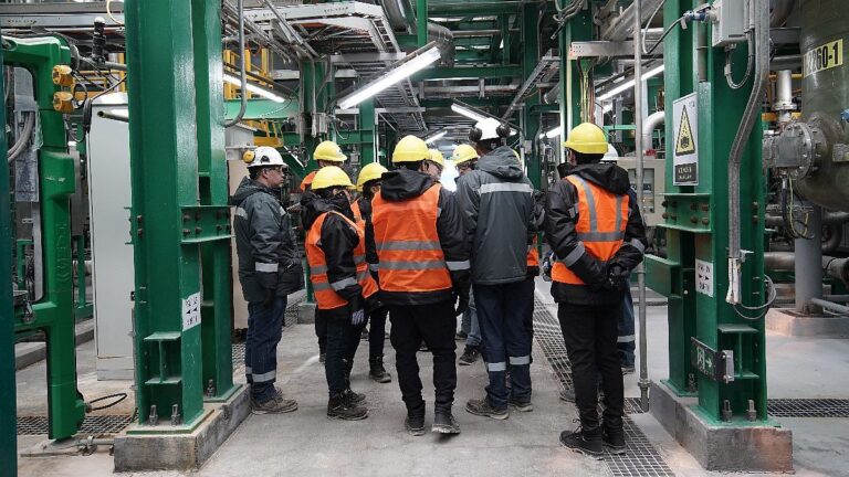 Industria: el uso de capacidad instalada mejoró en febrero, pero se mantuvo por debajo del 60%