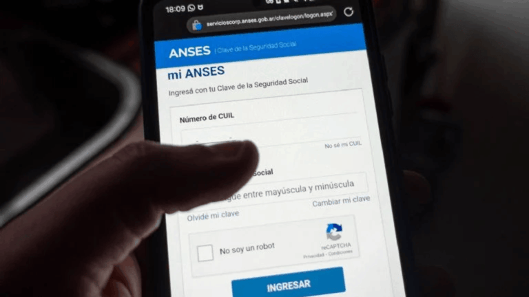 ANSES: el crédito disponible para solicitar a través del celular