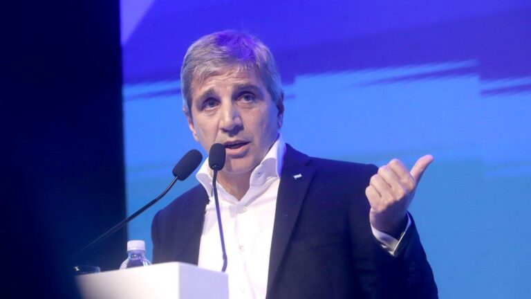 Cumbre del Mercosur: en un primer acercamiento, Luis Caputo se reúne con su par de Brasil