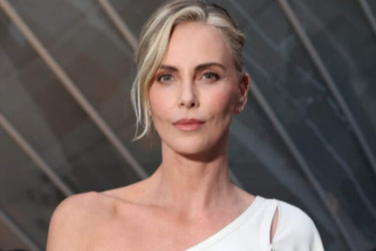 A punto de cumplir 50 años, Charlize Theron confesó que tuvo sexo con un joven de 26