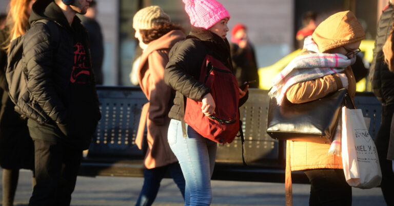 Vuelve el frío a la Ciudad: baja la temperatura y habrá mínimas de 3 grados para las vacaciones de invierno