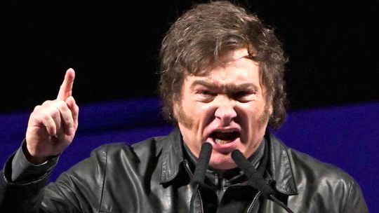 Javier Milei publicó y compartió en redes sociales 1.589 insultos en dos años