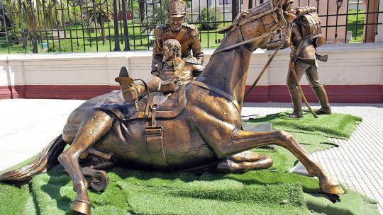 Alerta en Saladas: peligra el traslado de los restos del Sargento Cabral por un conflicto burocrático