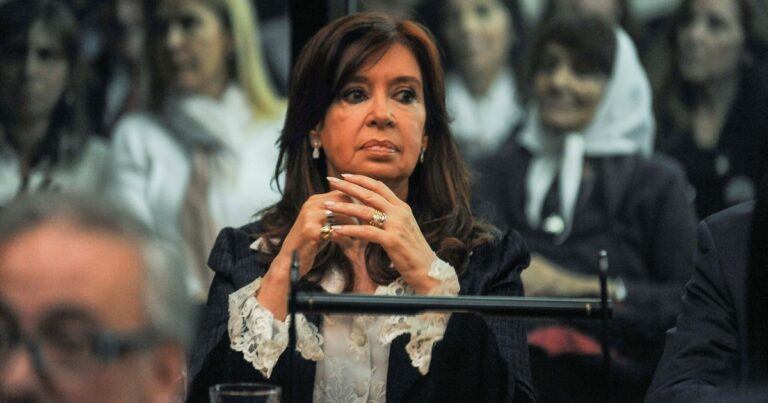 Caso Cuadernos: Cristina Kirchner se sentará en el banquillo el 7 de noviembre y hay embargos por US$ 1.100 millones