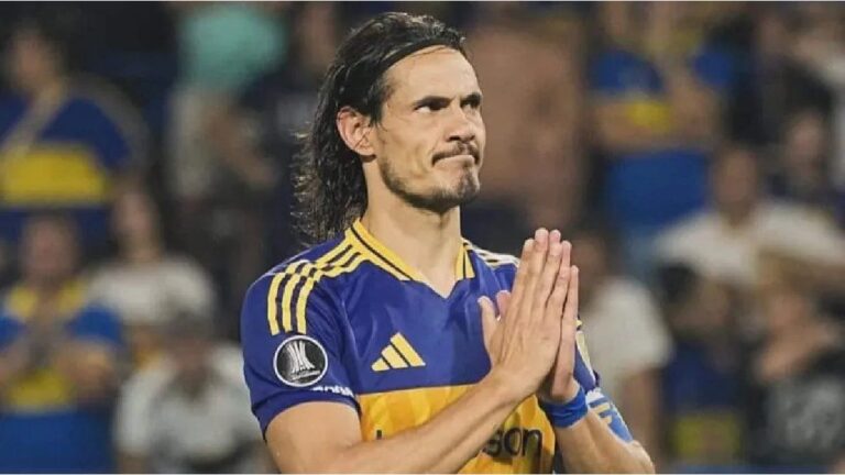 Un histórico goleador de River salió en defensa de Edinson Cavani tras las críticas de los hinchas de Boca