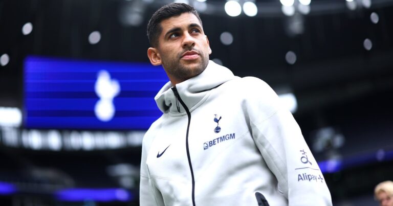 Hay Cuti para rato: en medio de una semana movida, Romero renovó su contrato con el Tottenham