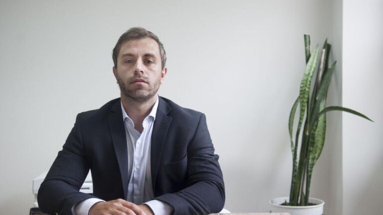 El director del BCRA aseguró que el Gobierno mantendrá las bandas de flotación después de las elecciones