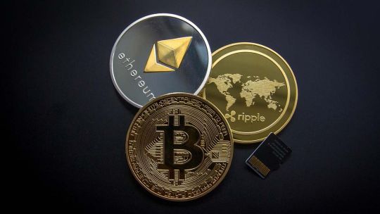 Bitcoin, Ethereum y BNB: a cuánto cotizan las criptomonedas hoy, martes 30 de diciembre