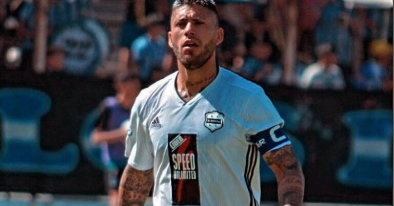 Riestra y una baja sensible para la Copa Sudamericana