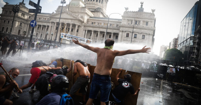 Incidentes por la reforma laboral: revelaron la lista de los 17 identificados por la violencia frente al Congreso