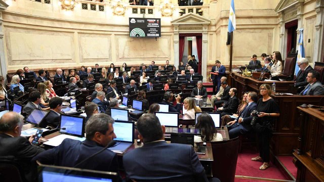 La Libertad Avanza impuso su mayoría y dejó al peronismo sin autoridades en el Senado