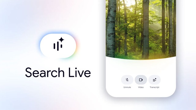 Persona usando un teléfono móvil con la aplicación de Google Search Live activada, mostrando el ícono 'Live' en la pantalla.