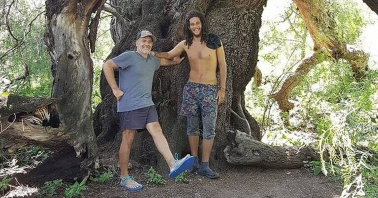Casa de barro de Jerónimo Momo Weich en zona rural