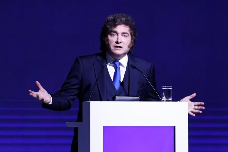 Presidente Javier Milei en conferencia de prensa