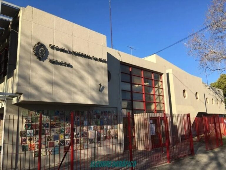 Fachada de la Municipalidad de Berisso