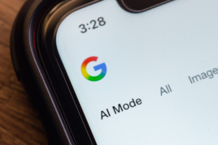 Captura de pantalla de la interfaz de Google con la pestaña Web seleccionada