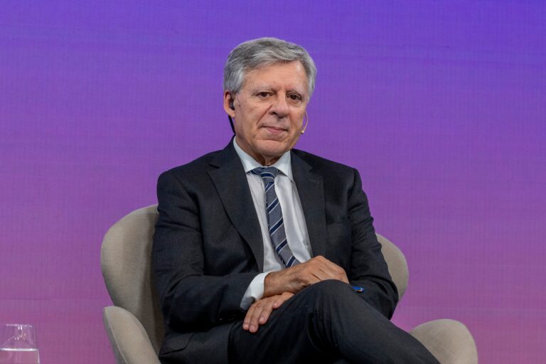Daniel López Rosetti, cardiólogo argentino, en entrevista sobre estrés crónico y salud