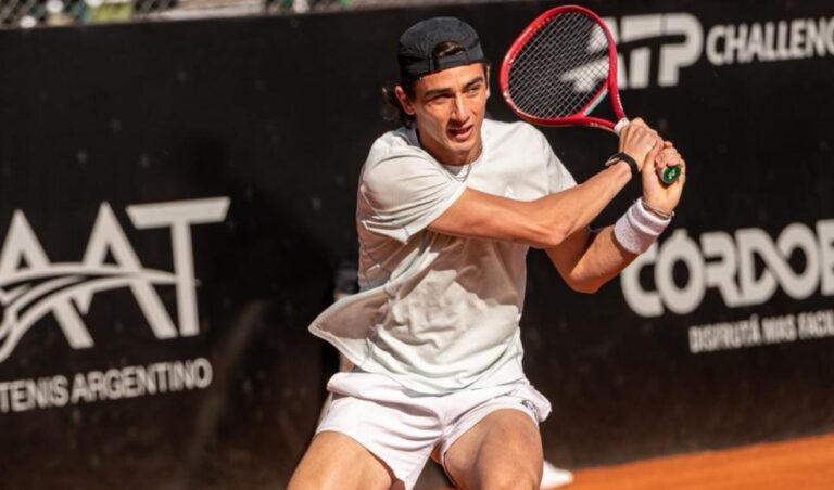 Juan Manuel La Serna celebrando su victoria en el Challenger de Córdoba