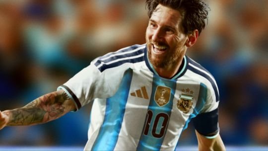 Camiseta de Lionel Messi en una tienda