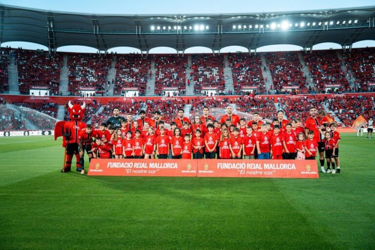 Partido Mallorca vs Real Oviedo en el estadi Son Moix