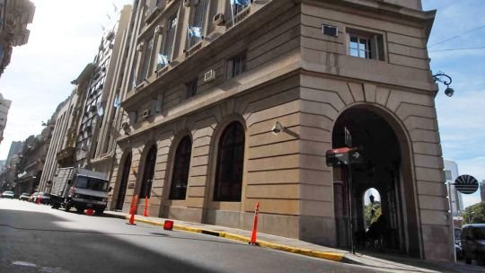 Edificio de la Secretaría de Inteligencia de Estado (SIDE) en Argentina