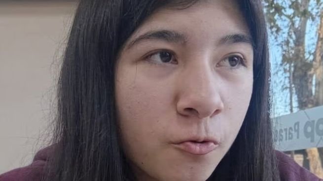 Fotografía de Luciana Aylén Barrios Alarcón, adolescente desaparecida en Colonia Caroya