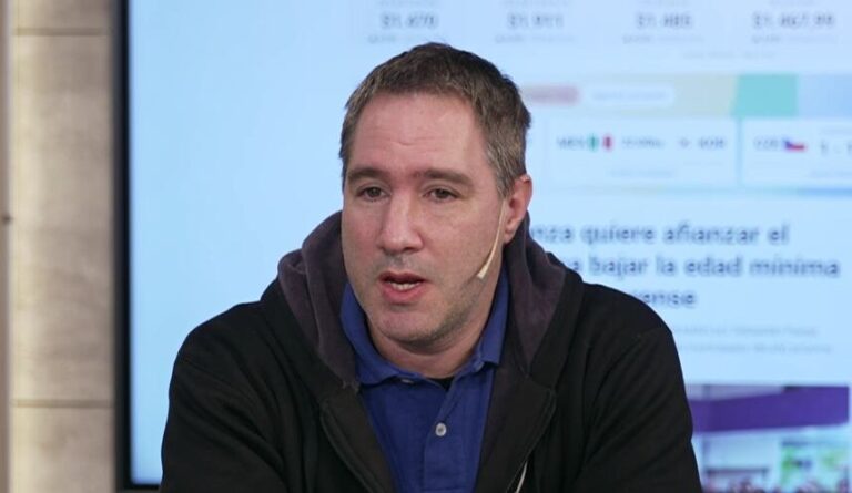 Damián Di Pace en entrevista