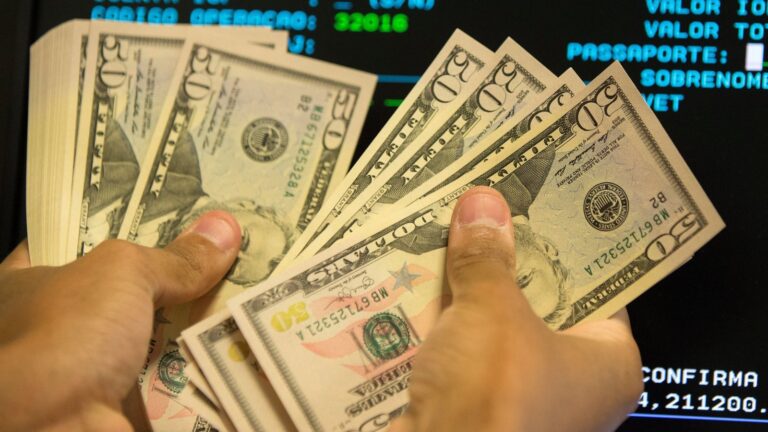 Gráfico del precio del dólar en Colombia el 16 de junio de 2026