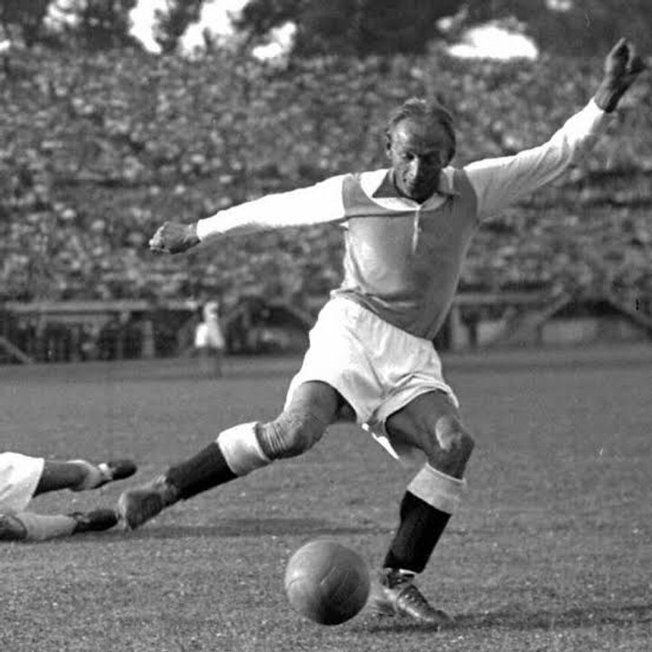 Matthias Sindelar, futbolista austríaco, en una fotografía de archivo