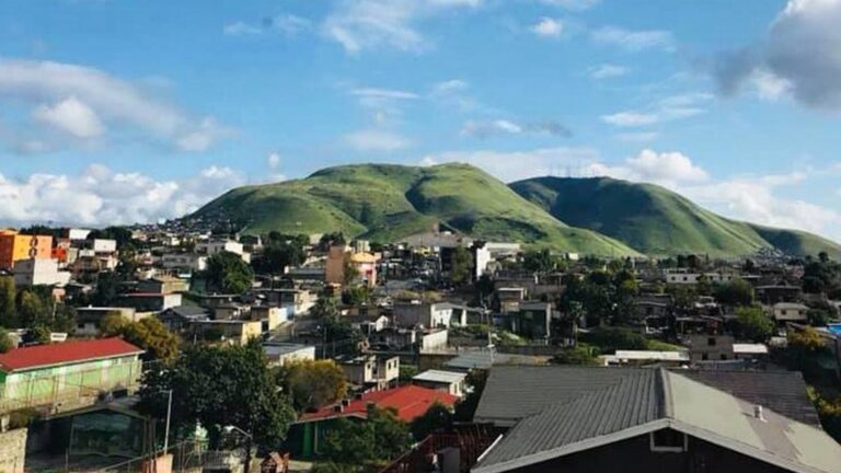 Vista panorámica de Tijuana con cielo despejado