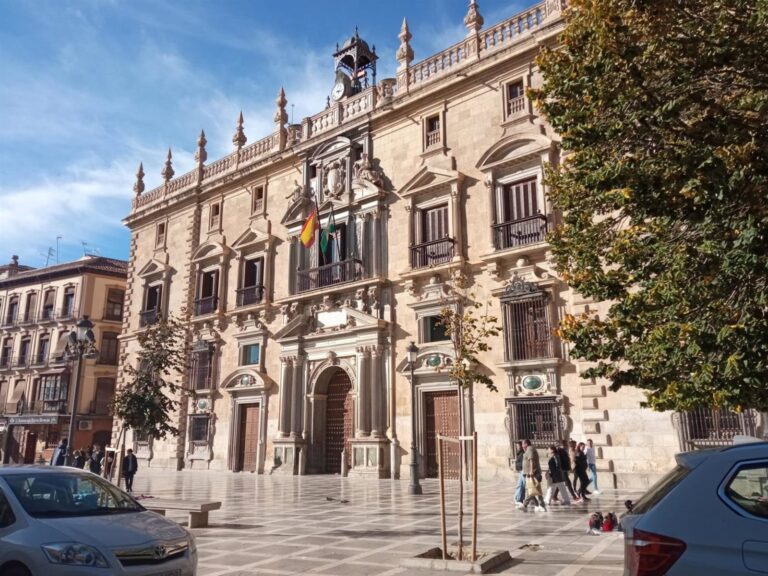 Fachada del Tribunal Superior de Justicia de Andalucía