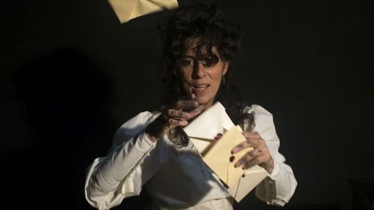 Escena de la obra Aurelia Escribe en el Teatro del Pueblo